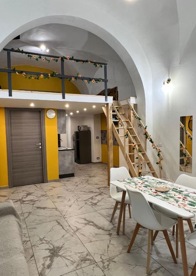 Апартаменты Chimera House Катания Экстерьер фото